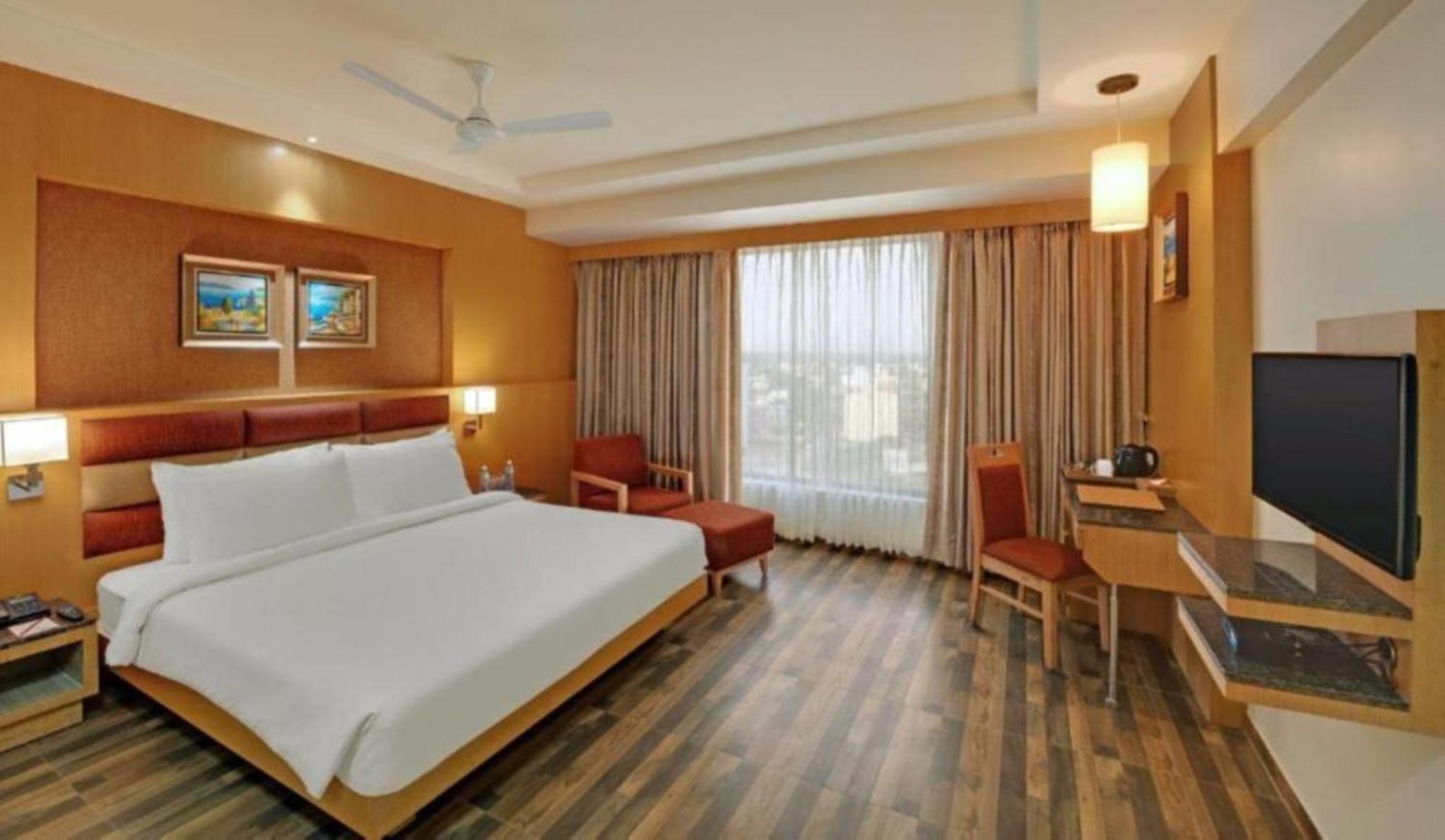 Hotel Seven Inn Near Delhi Airport New Delhi Ngoại thất bức ảnh